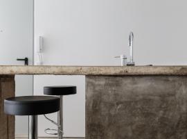 Fran Pacheco 39 (downtown apartment), ξενοδοχείο στο Σετούμπαλ