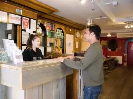 Crossroads Hostel Amsterdam