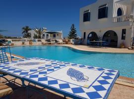 Dar Amphora Menzel, hotel with pools in Midoun