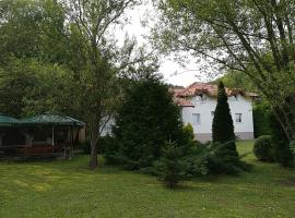 Villa Nana, ubytování v soukromí v destinaci Kulen Vakuf
