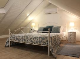 Apartments Platana, hotel a Trsteno