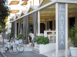 Hotel Aurora，利尼亞諾薩比亞多羅Sabbiadoro的飯店