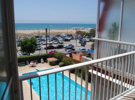 Apartamento Maraka Playa Castelldefels โรงแรมติดทะเลในกาสเตย์เดเฟลส์