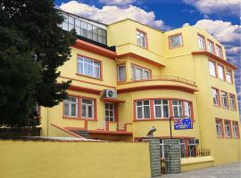 Yellow Rose Pansiyon, hotel en Çanakkale