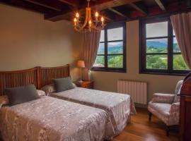 Casas Rurales Asturias Campon Antrialgo, country house in Infiesto