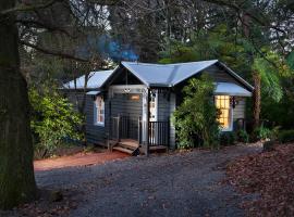 Leddicott Cottage, hotel i nærheden af Dandenong Ranges Botanic Garden, Olinda