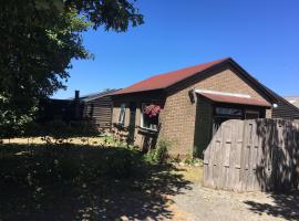 Bungalow Halfweg, bungalow in Ballum