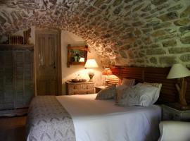 Mas de la Filoselle, отель типа «постель и завтрак» в городе Saint-Martin-de-Valgalgues