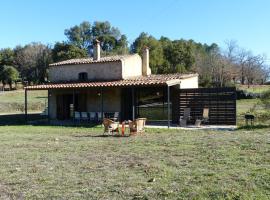 Finca El Zurrador, Hotel in Fuenteheridos