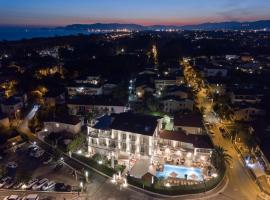 Hotel Luna, hotel with hot tubs in Marina di Massa