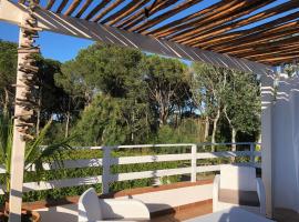 Villa Emilia, Terraces & Pool, kotedžas mieste Sant Marti d’Empuriesas