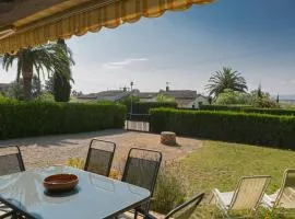 2 bedroom semi-detached house in Urb. Torre Gran LEstartit. Garden and community pool Ref:H38