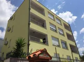Villa Popic