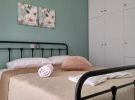 Port View Apartment
