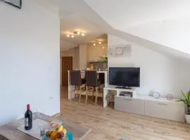 Apartmani Monika