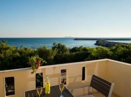 Golden Sun Apartments, hotel a Kokkinos Pyrgos