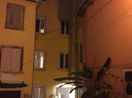 Casa Colloredo Free Parking, apartamento em Rovinj