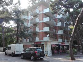 Appartamento MiMa Pineta, отель в городе Милано-Мариттима