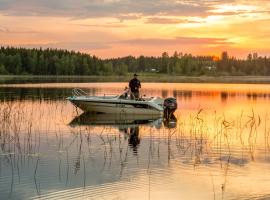 Resort Naaranlahti, beach hotel in Punkaharju