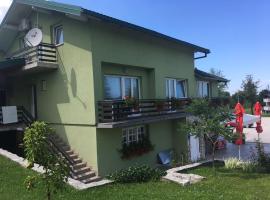 House Krizmanić, hotel i Grabovac