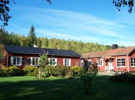 Nya Skogsgården Hostel: Torsby şehrinde bir evcil hayvan dostu otel