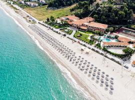 Possidi Holidays Resort & Suite Hotel, 4-sterrenhotel in Possidi