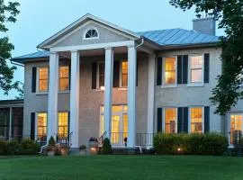 Steeles Tavern Manor