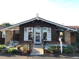 Spinning Wheel Motel, Motel in Baraboo