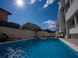 Residences Bellavista 3 – hotel w Novalji