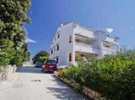 Apartments Elia, homestay in Mandre