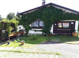 Ferienwohnung Kupfer, apartment sa Schmiedefeld am Rennsteig