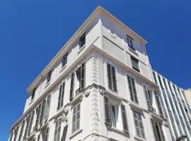 Hôtel P.L.M.