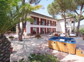 Villa Capitorsola: Capoliveri'de bir aile oteli