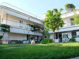 Maria Andreou, hotel v destinaci Rovies