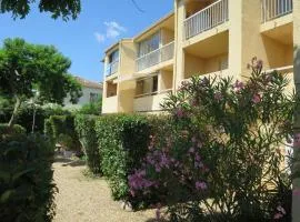 Appartement Port Fréjus avec Loggia et accès Plages à pieds