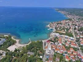 Rooms & Apartment Hegic