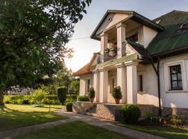 Jadą Goście, family hotel in Piasek