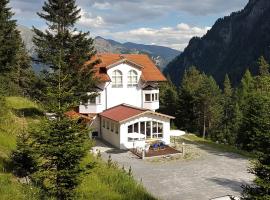 Haus Julia Spiss Samnaun, hotel v destinácii Spiss