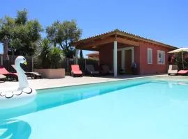 Villas CALA CORSA - 3 et 4 Chambres - CALA ROSSA Porto-Vecchio - Villas entièrement Climatisées avec Piscine Chauffée partagée et Piscines Privées - Internet gratuit