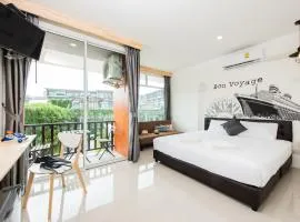 Dwell Phuket Airport Hotel at Naiyang、ナイヤンビーチにあるプーケット国際空港 - HKTの周辺ホテル
