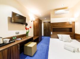 Hotel Sanvit Lake Resort & Spa, hotel in Okuninka