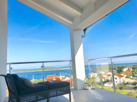 VisitAylinVis, hotel em Vis