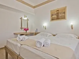 Philoxenia Apartments