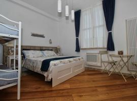 B&B Sea and Garden, bed & breakfast a Orbetello