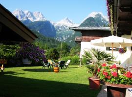 Apartments Landhaus Sonnheim, hotel v destinaci Lofer