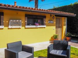 LA BRIGATA APARTMENTS Yellow House: Cavallino-Treporti'de bir plaj oteli