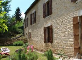 Maison Les greniers, hotel with parking in Myon