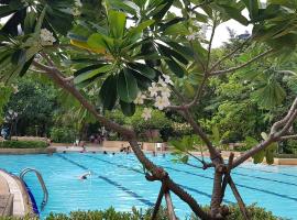 The Park Land Bangna by Nudda, hotel with pools in Bangkok