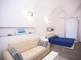 IL VIAGGIATORE VIA INDIPENDENZA 2