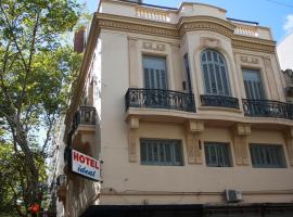 Hotel Ideal, hotel en Centro de Montevideo, Montevideo